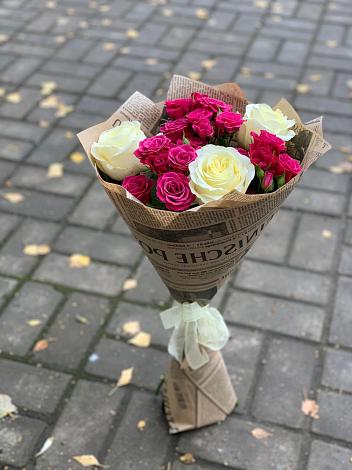 Букет цветов из: Розы в Сейме